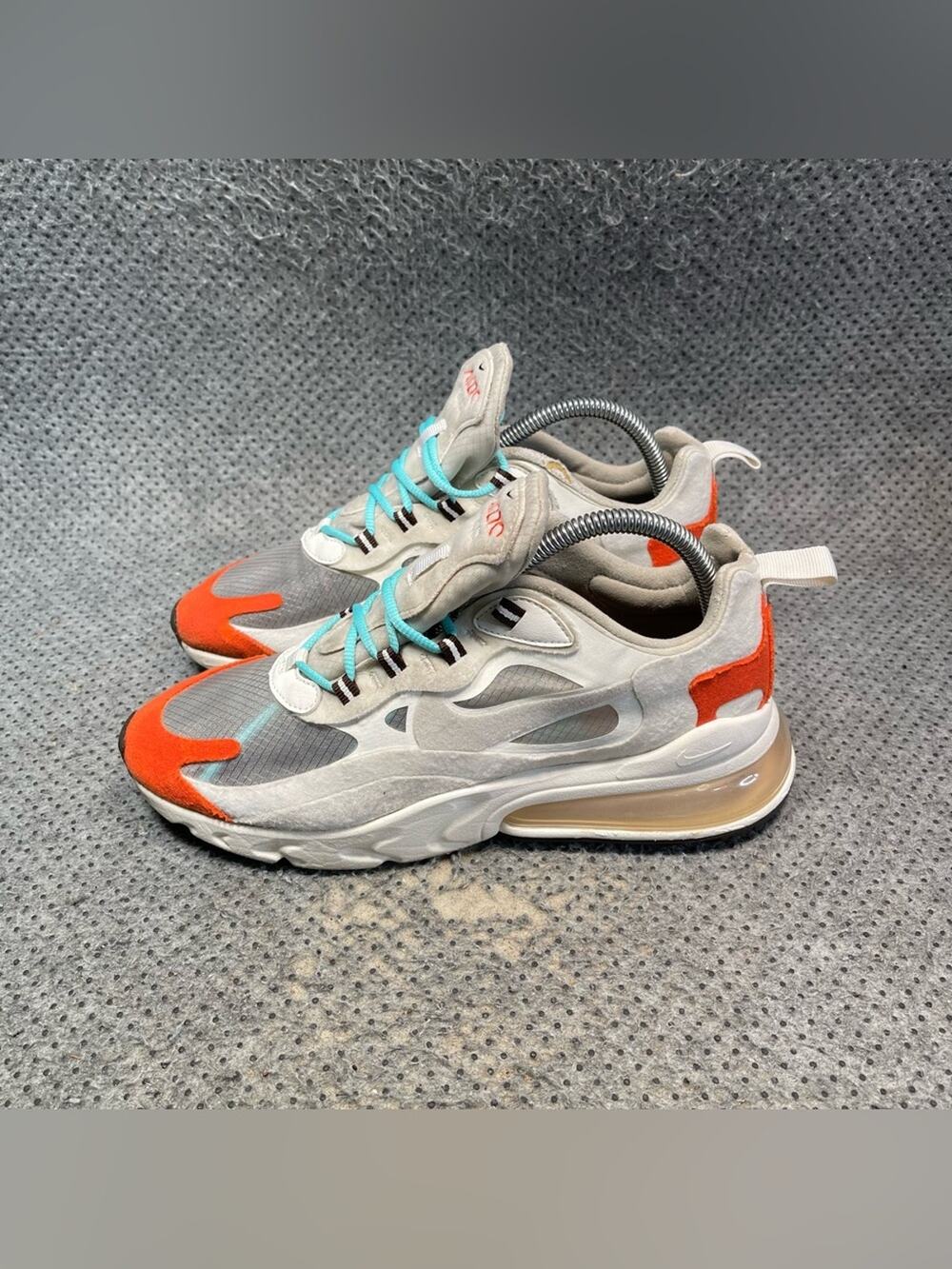 Nike Air Max 270 React Running Shoes Size 8.5 Women’s